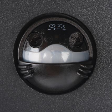 LED välisseinavalgusti anduriga REKA LED/7W/230V IP54 antratsiit ümmargune