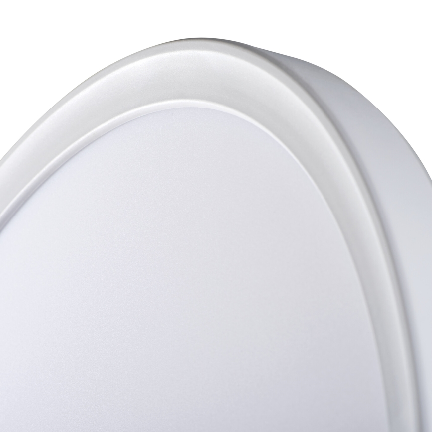 LED Laevalgusti vannituppa AZPO LED/11,8W/230V d. 22,5 cm IP54 valge