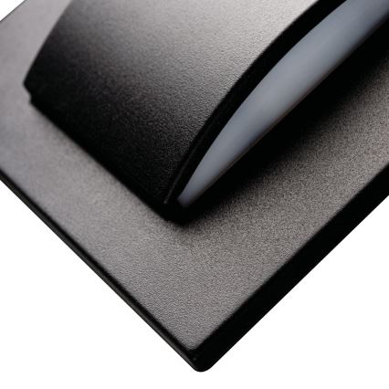 LED-trepivalgusti ERINUS LED/1,5W/12V 3000K must