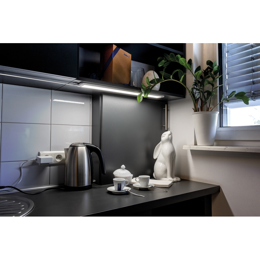 LED Hämardatav mööblivalgustus liikumisanduriga DAXA LED/9W/24V 3000/4000/5500K