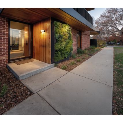 LED välisseinavalgusti XERTO LED/20W/230V 3000/4000/6500K IP65 must