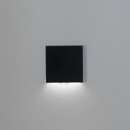 LED trepi valgusti MAGNIK LED/1,7W/230V 2700/3300/3900/4600/5700K must kandiline