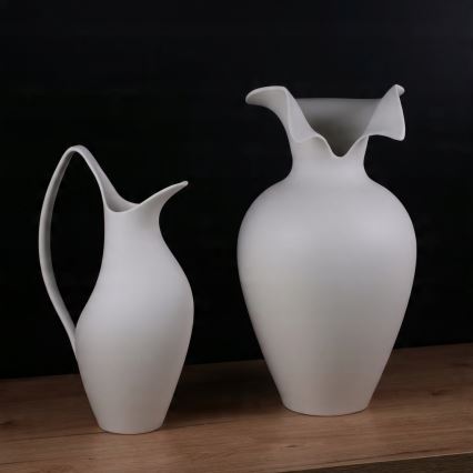 Keraamiline valge vaas 41,5x23 cm