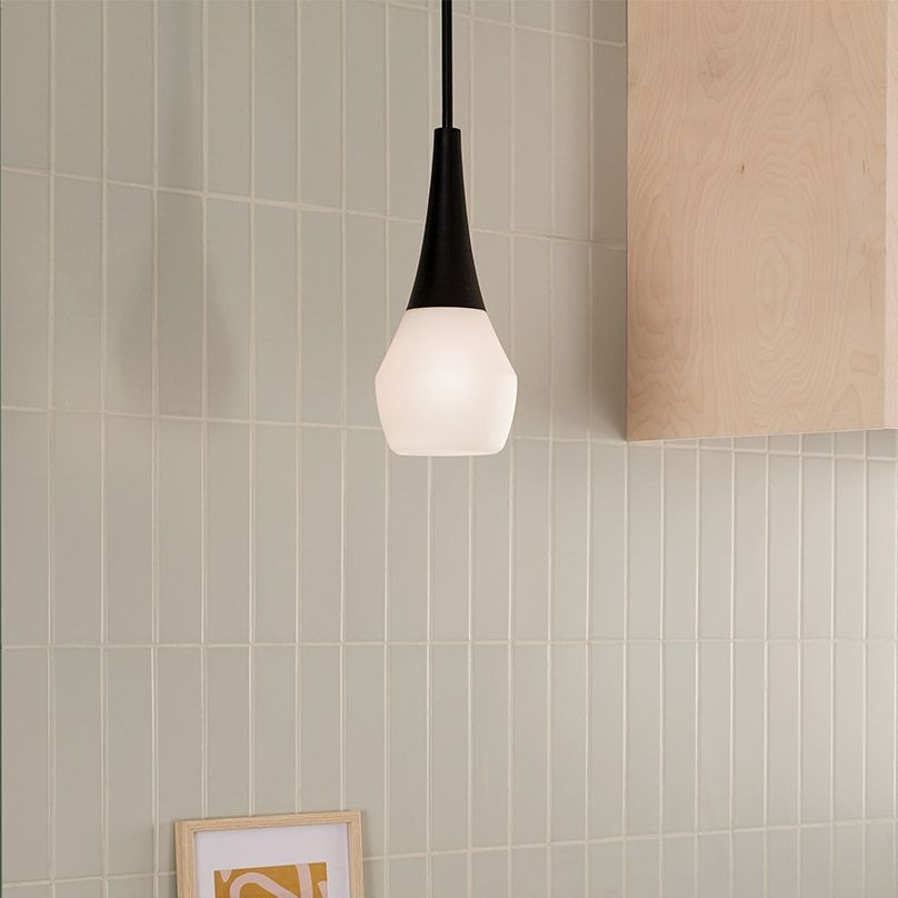 Kichler - DEELA varrega ripatslühter 1xE27/60W/230V läbimõõt 17,8 cm must