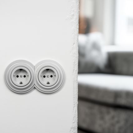 Kliklap - Topelt retro-pistikupesa koduseks kasutamiseks raamiga SCHUKO 230V/16A, keraamiline, valge