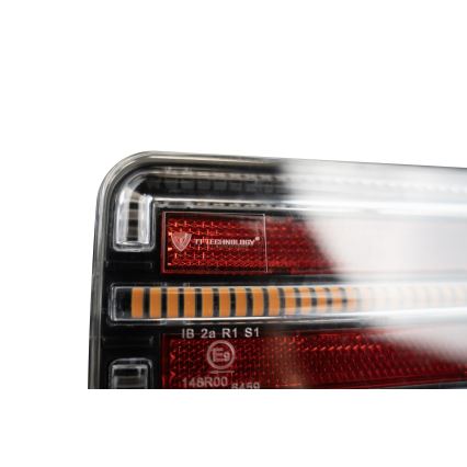 KOMPLEKT 2x LED Juhtmevaba autotuli LED/12-24V Wi-Fi IP67