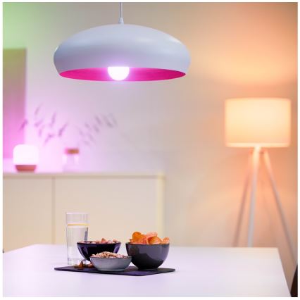 KOMPLEKT 2x LED RGBW Hämardatav pirn A60 E27/8,5W/230V 2200-6500K Wi-Fi + kaugjuhtimispult - WiZ