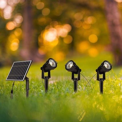 KOMPLEKT 3x LED Päikesepaneeliga välivalgusti 3xLED/1,2W/3,7V IP65 3000K 4000 mAh