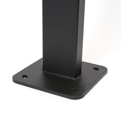 Laadimisjaam elektriautodele 120 cm