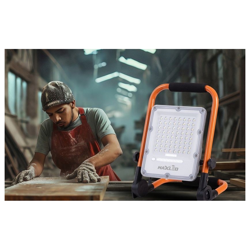 Hämardatav laetav LED-reflektor statiiviga LED/50W/3,2V 4500K 5000 mAh IP65 oranž