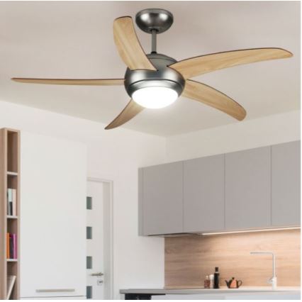 Laeventilaator 2xE27/20W/230V d. 132 cm + kaugjuhtimispult