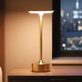 LED hämardatav laetav laualamp NEW YORK LED/1,8W/5V 2700K/4000K/6500K 1200 mAh kuldne