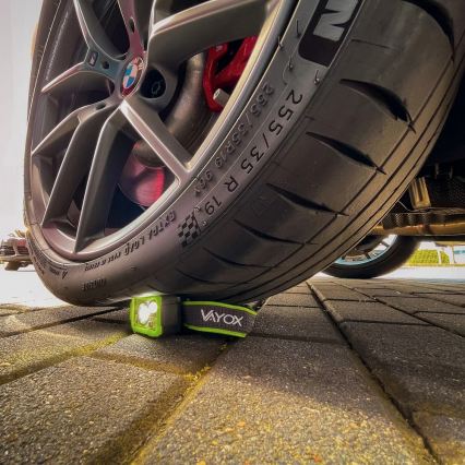 LED-hämardatav laetav otsmikulamp anduriga LED/10W/5V IP66 750 lm 1500 mAh