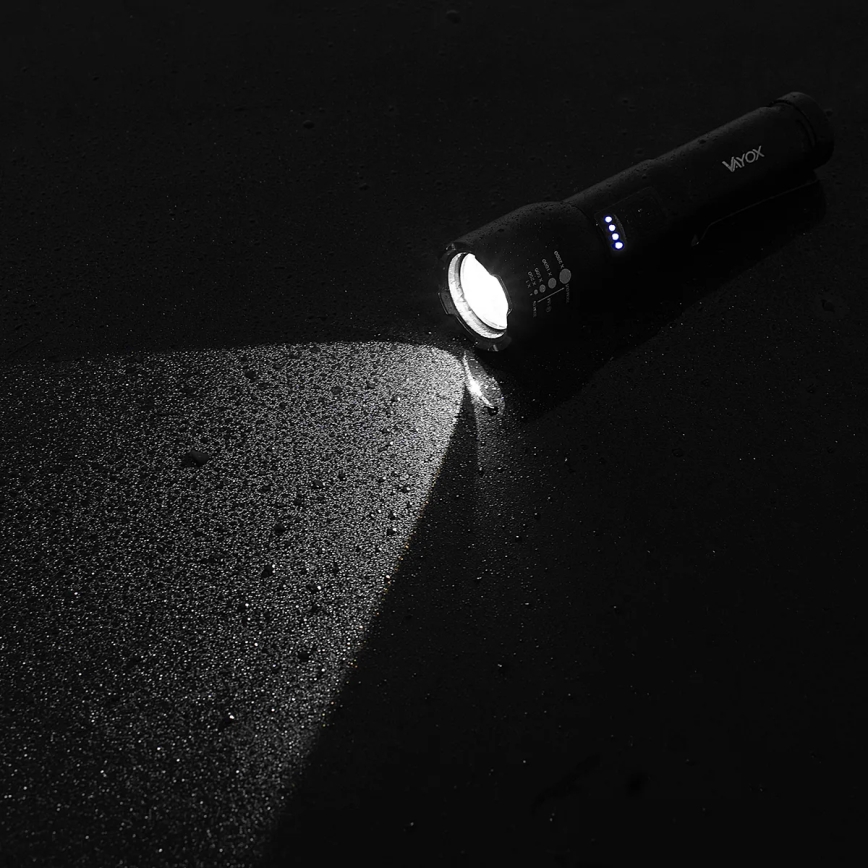 LED Hämardatav laetav taskulamp LED/20W/5V IPX4 800 läikiv 2000 mAh
