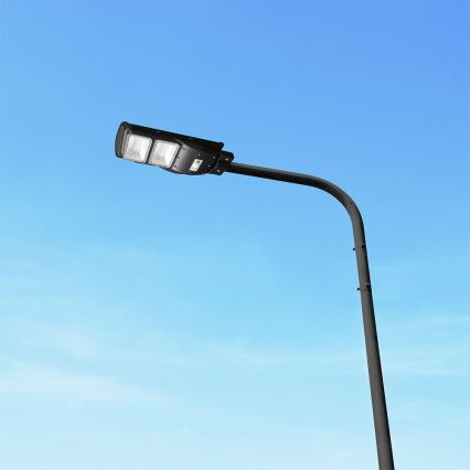 LED Hämardatav päikesepaneeliga tänavalamp koos liikumis- ja hämardusanduriga LED/8W/3,2V 6000K IP65 9000 mAh must + kaugjuhtimispult