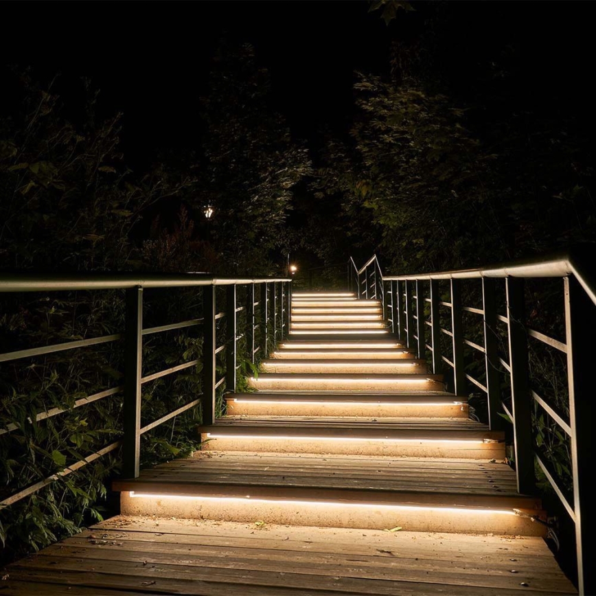 LED Hämardatav päikesepaneeliga valgusriba LED/1,2W/3,7V 4000K IP67 5m + kaugjuhtimispult