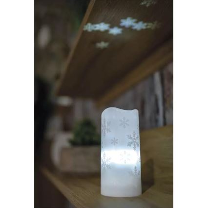 LED Jõuluküünal LED/3xAAA lumehelbed, külm valge