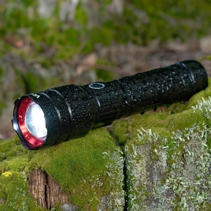 LED Hämardatav laetav taskulamp akupanga funktsiooniga LED/30W/5V IPX5 1060 läikiv 5000 mAh
