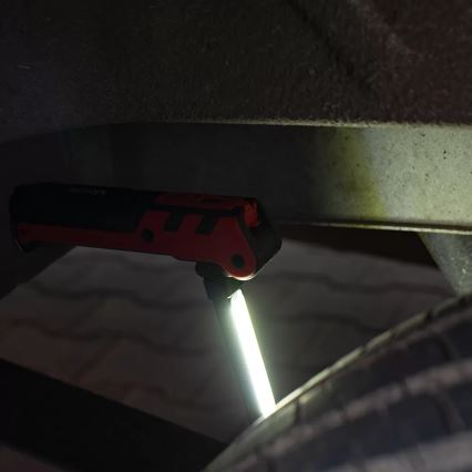 LED Laetav taskulamp LED/5W/5V IPX2 360 läikiv 2000 mAh