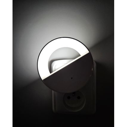 LED Öövalgusti hämardusanduriga LED/0,5W/230V valge