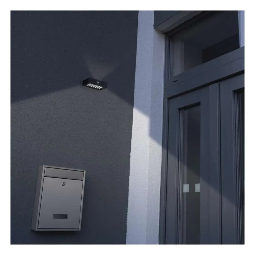 LED Päikesepaneeliga prožektor koos liikumisanduriga LED/3,7V 1200mAh 4000K IP65 must