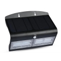 LED Päikesepaneeliga seinavalgusti anduriga LED/7W/3,7V 4000K IP65 must
