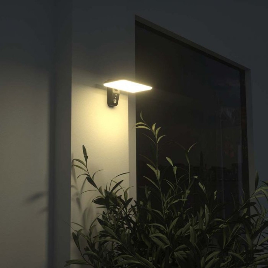 LED Päikesepaneeliga seinavalgusti koos anduriga LED/15W/3,2V 4000K/6000K IP65 6000 mAh must