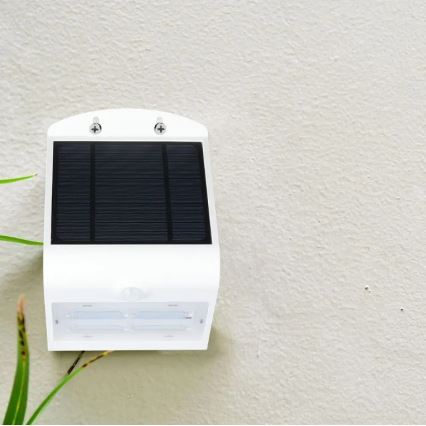 LED Päikesepaneeliga seinavalgusti koos anduriga LED/3W/3,7V 3000/4000K IP65 2000 mAh valge