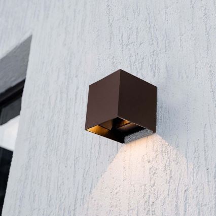 LED Päikesepaneeliga seinavalgusti koos anduriga LED/9W/3,7V 3000/4000/5000K 2600 mAh IP65 pruun