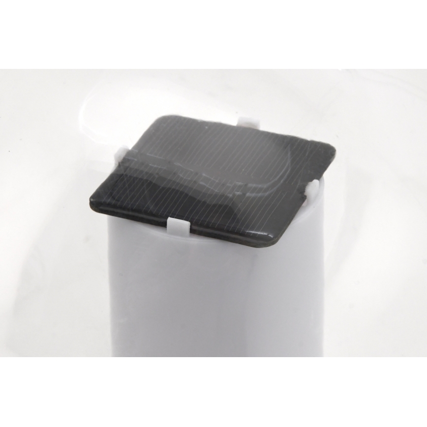 LED Päikesepaneeliga veekindel valgusti LED/900mAh IP68 valge