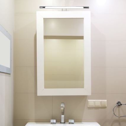 LED Peeglivalgustus LED/9W/230V 3000K 50cm läikiv kroom