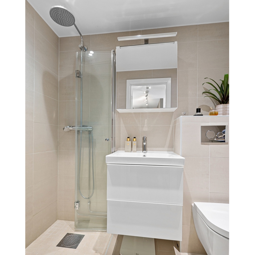 LED Peeglivalgustus vannituppa LED/8W/230V 4000K 50 cm IP44 läikiv kroom