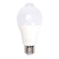 LED-pirn liikumis- ja hämarusanduriga A60 E27/6W/230V 3000K - Aigostar
