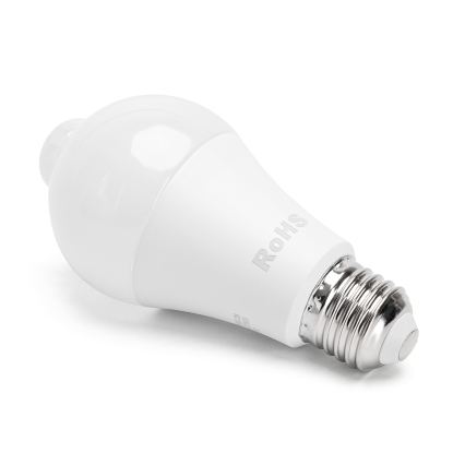 LED-pirn liikumis- ja hämarusanduriga A60 E27/6W/230V 6500K - Aigostar