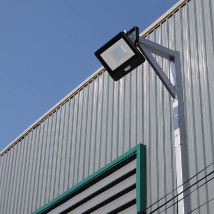 LED Prožektor anduriga LED/50W/230V 6500K IP65 must