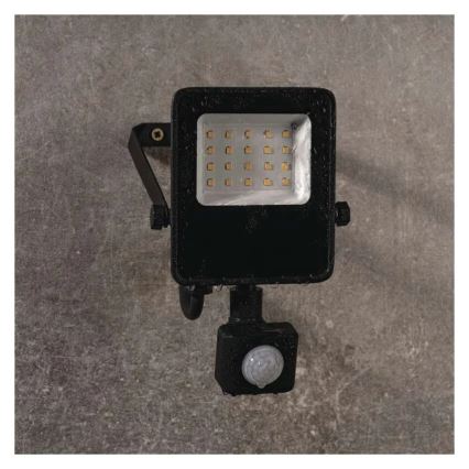 LED Prožektor anduriga VISIO LED/10W/230V 4000K IP65