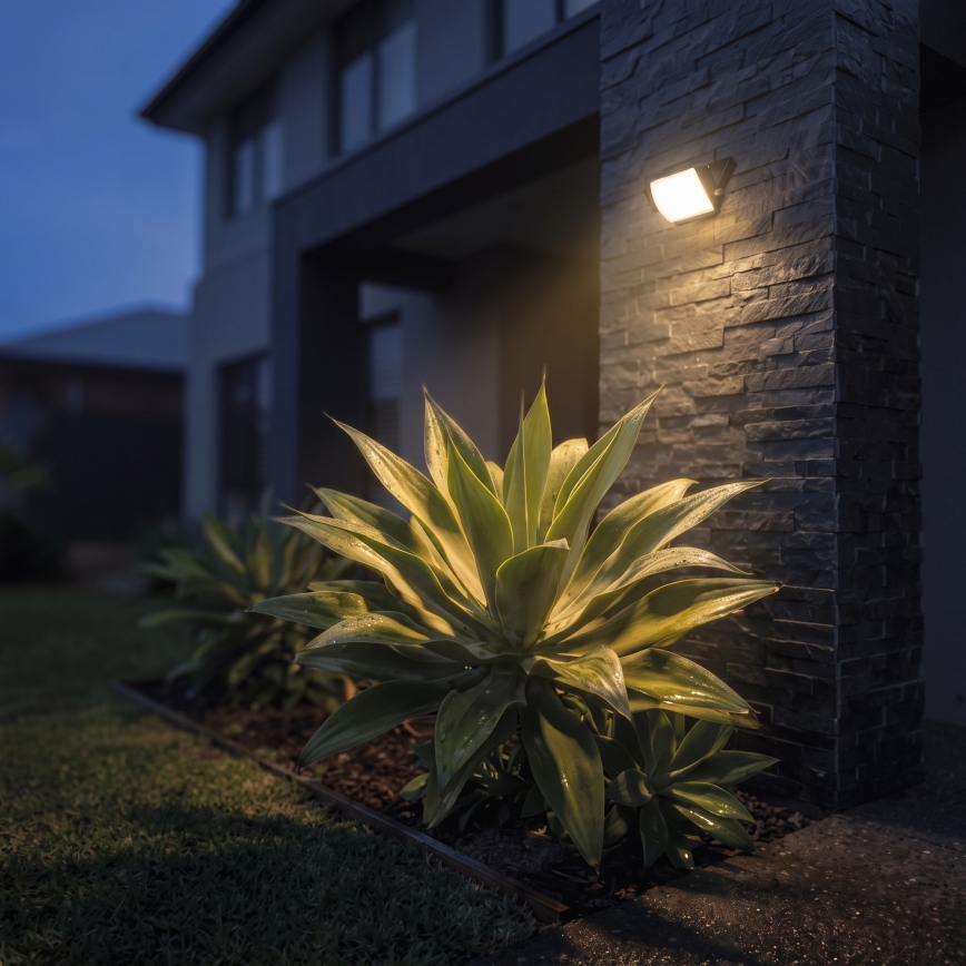 LED reflektor TAMBO EVO LED/10W/230V 4000K IP65 must