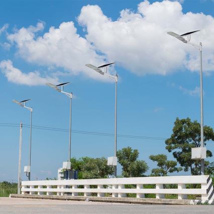 LED reguleeritav päikese tänavavalgusti SAMSUNG CHIP LED/50W/6,4V 6000K IP65 30000 mAh + kaugjuhtimispult