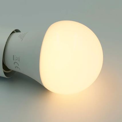 LED RGBW Hämardatav pirn A60 E27/9W/230V 2700-6500K Wi-Fi Tuya