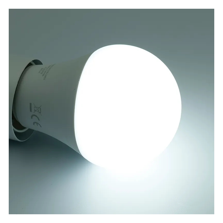 LED RGBW Hämardatav pirn A60 E27/9W/230V 2700-6500K Wi-Fi Tuya