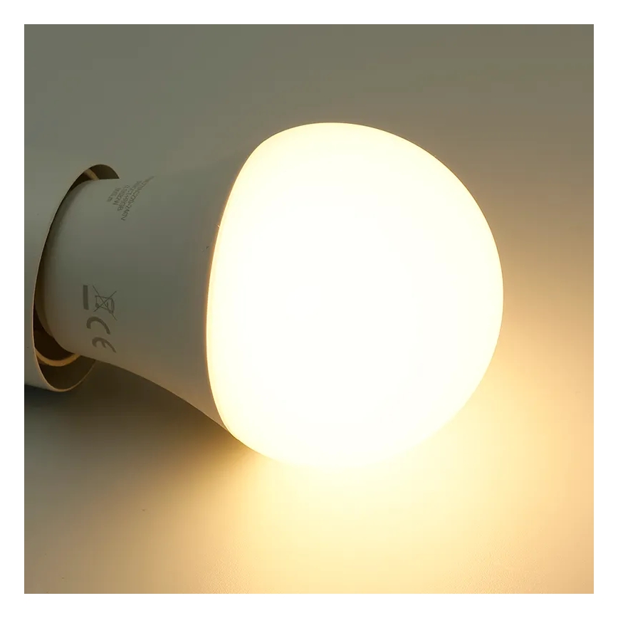 LED RGBW Hämardatav pirn A60 E27/9W/230V 2700-6500K Wi-Fi Tuya