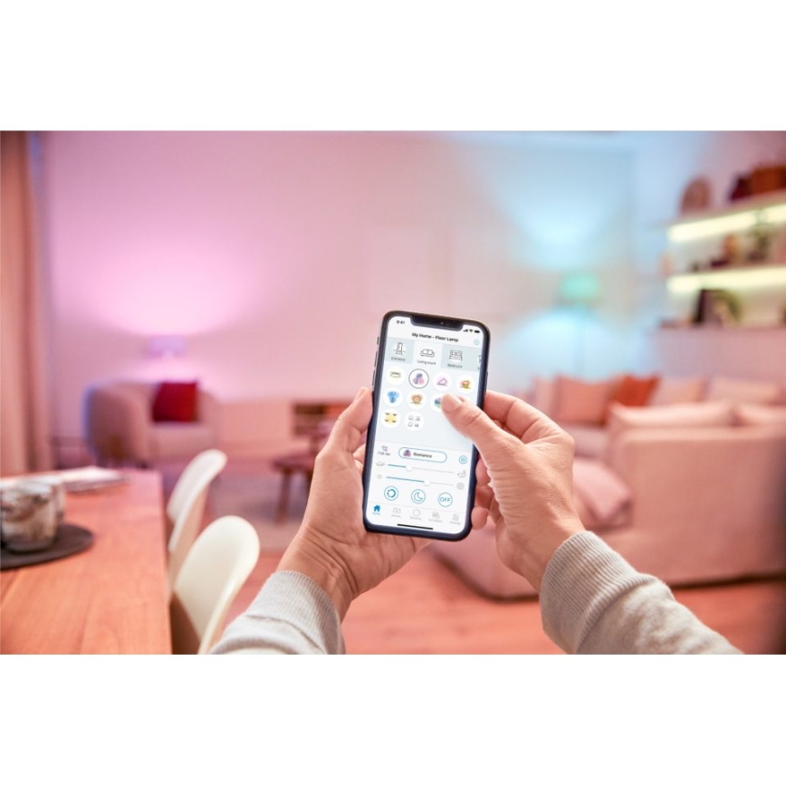 LED RGBW Hämardatav pirn C37 E14/4,9W/230V 2200-6500K CRI 90 Wi-Fi -WiZ