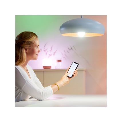 LED RGBW Hämardatav pirn E27/8,5W/230V 2200-6500K CRI 90 Wi-Fi + kaugjuhtimispult - Reality