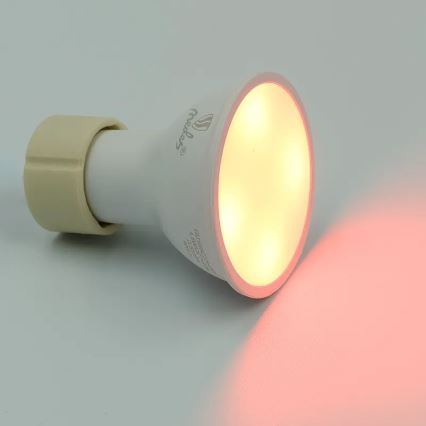 LED RGBW Hämardatav pirn GU10/4,5W/230V 2700-6500K Wi-Fi Tuya