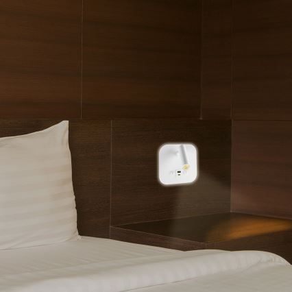 LED seinale paigaldatav punktvalgusti USB-pordiga LED/8W/230V 3000K valge