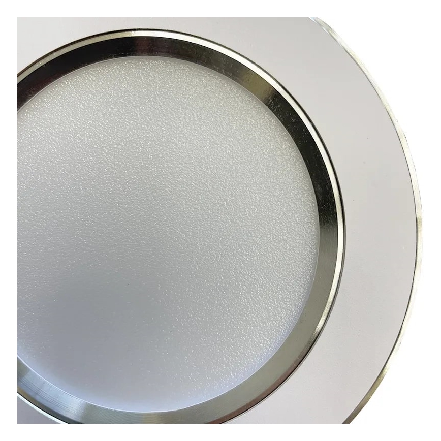 LED Süvistatav valgusti LED/7,5W/230V 4000K valge/hõbedane