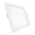 LED Süvistatav valgusti QTEC LED/15W/230V 2700K 16,8x16,8 cm