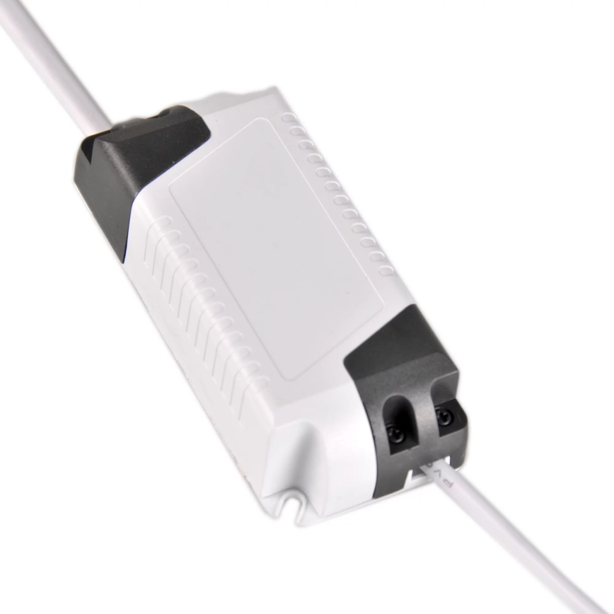 LED Süvistatav valgusti RIGEL LED/4,8W/230V 4000K 11,8x11,8 cm must