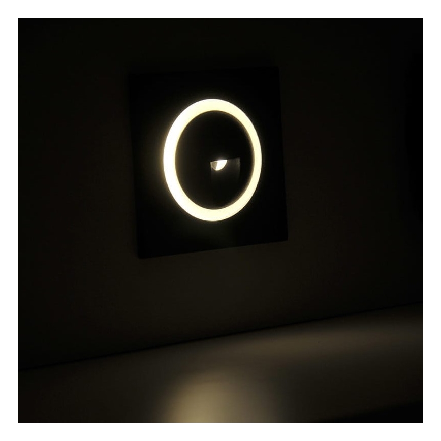 LED-trepivalgusti õue Q2 LED/3W/230V IP44