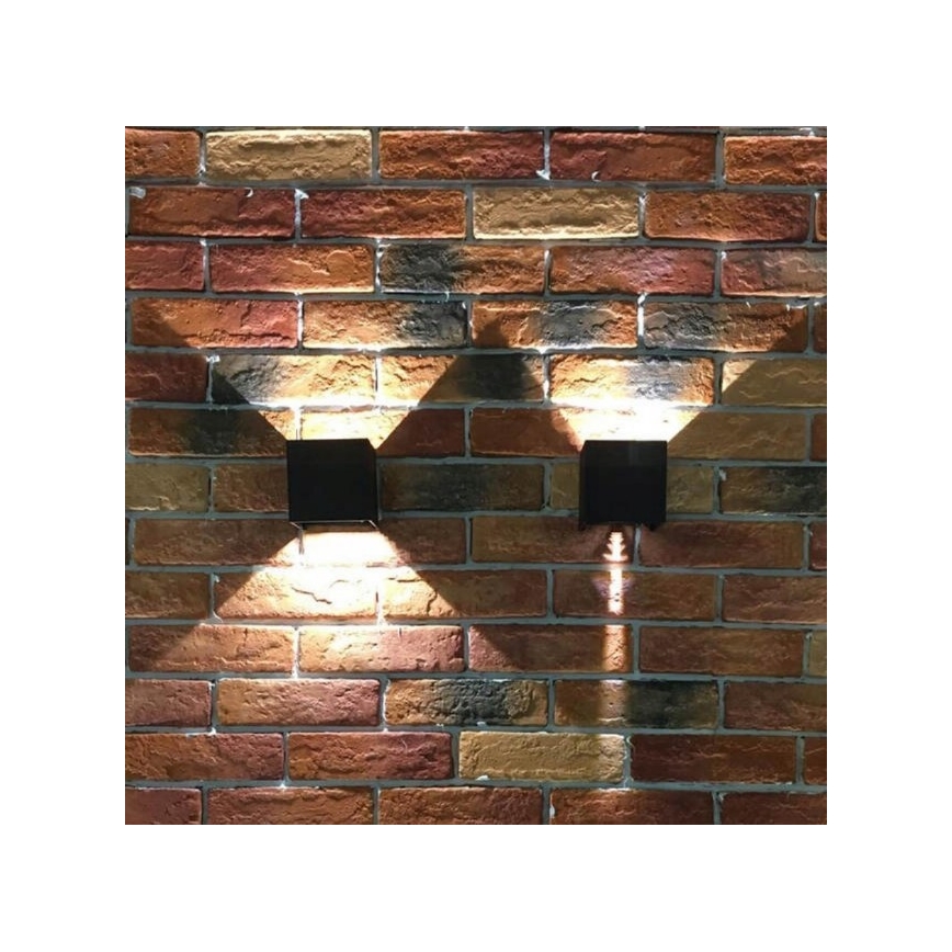 LED Väli seinavalgusti 2xLED/3W/230V IP54 must